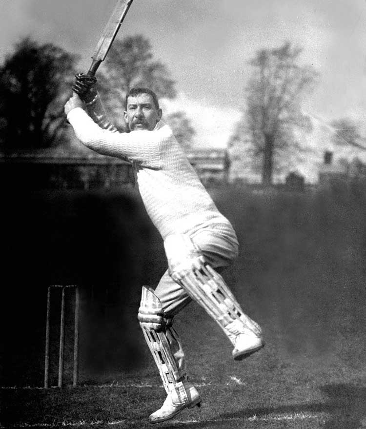 10 Longest sixes in Cricket History!  -10 Longest sixes in Cricket History! Albert Trott (England and Australia)