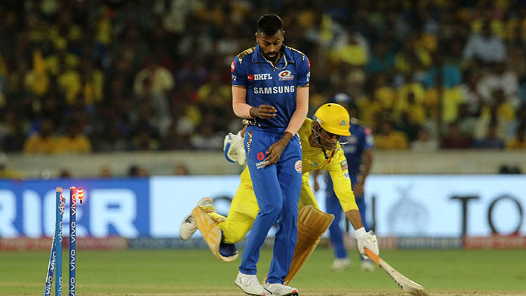 MS Dhoni's Controversial Run-Out in the IPL Final in 2019