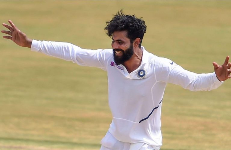 Watch_-Ravindra-Jadeja-Ends-Steve-Smiths-World-Class-Knock-Of-131-Runs-With-A-Bullet-Throw