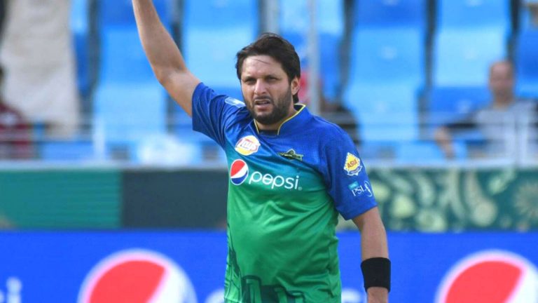 Shahid Afridi Ruled Out Of PSL 2021 Due, To Back Injury, Shaheen Afridi wishes,’ Get well soon Lala’ to his would-be father-in-law