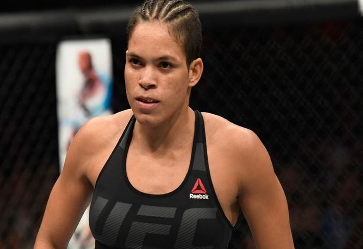 Net Worth of Amanda Nunes