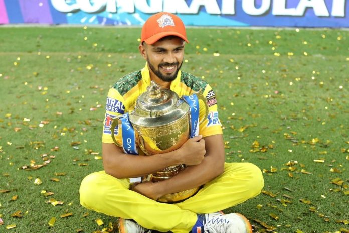 ruturaj gaikwad with orange cap