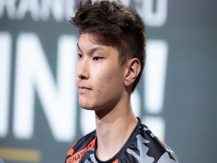 Sinatraa VALORANT