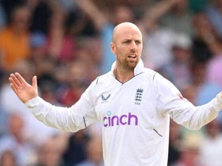 Jack Leach