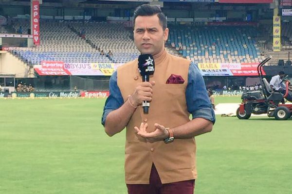 Aakash Chopra's Social Media Popularity